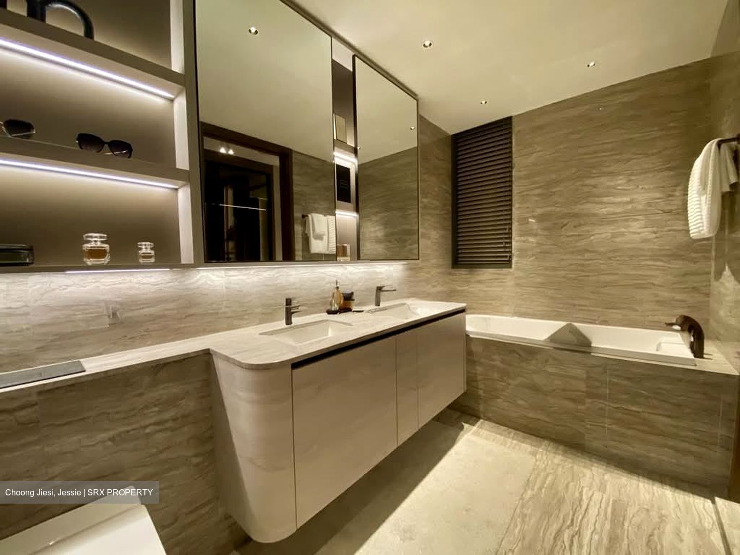 MARINA MALL (D1), Apartment #599796971